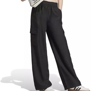 NWT Adidas Cargo Pants